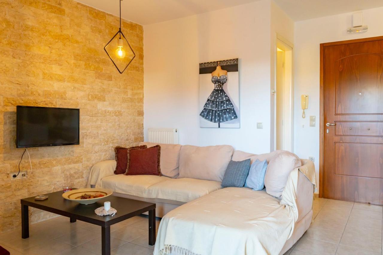 A Quiet Apartment Close To The Sea Goúves Eksteriør bilde