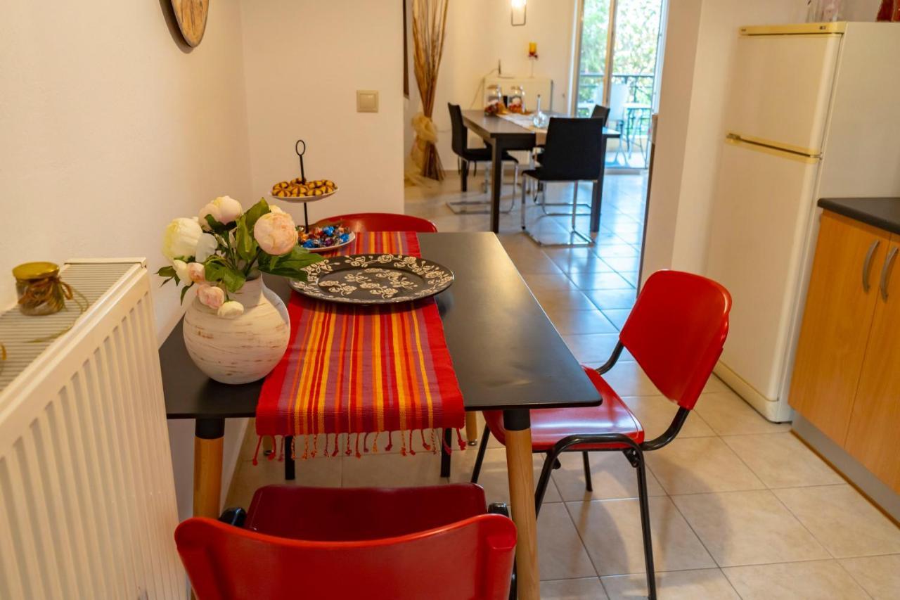 A Quiet Apartment Close To The Sea Goúves Eksteriør bilde
