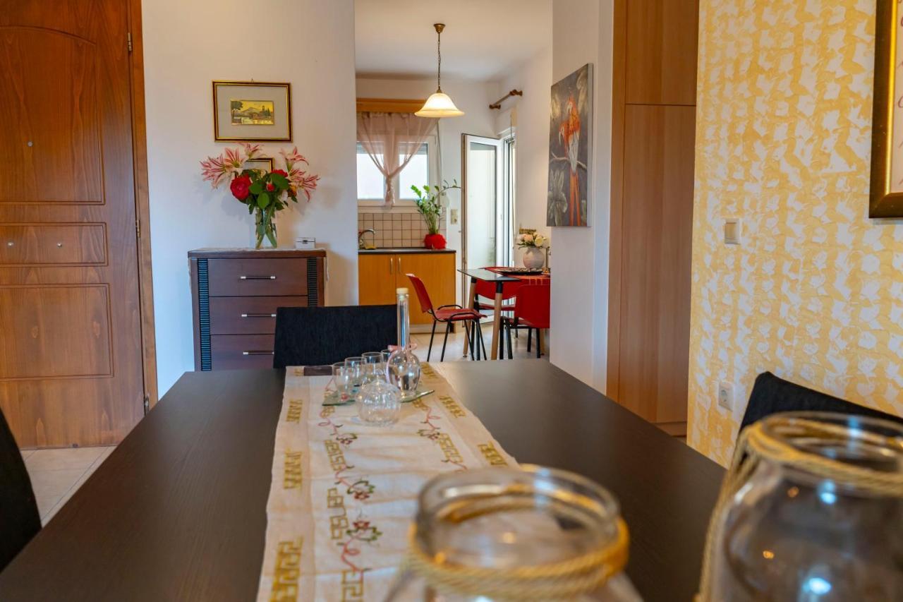 A Quiet Apartment Close To The Sea Goúves Eksteriør bilde